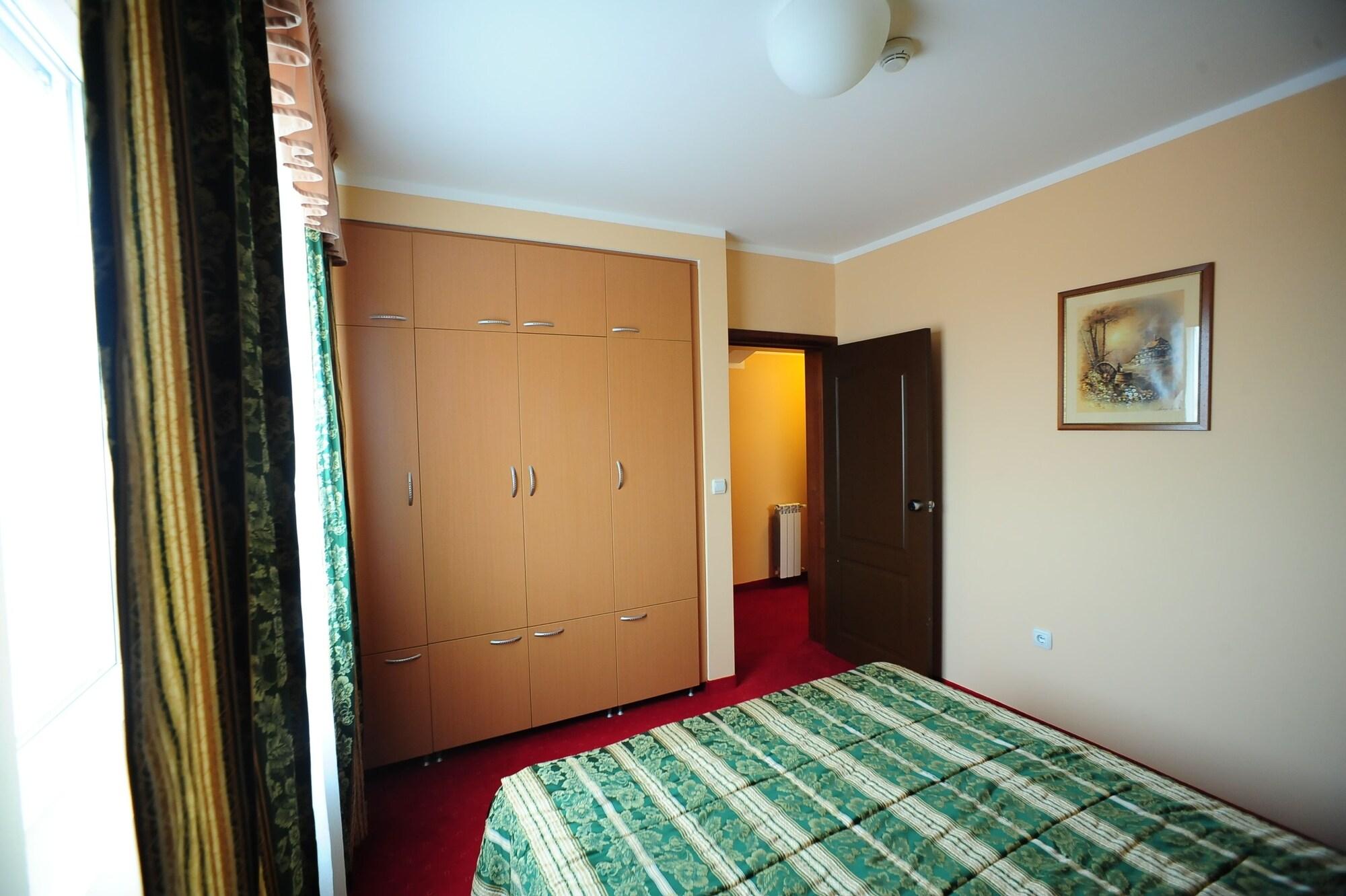 Hotel Elegance Belgrad Dış mekan fotoğraf