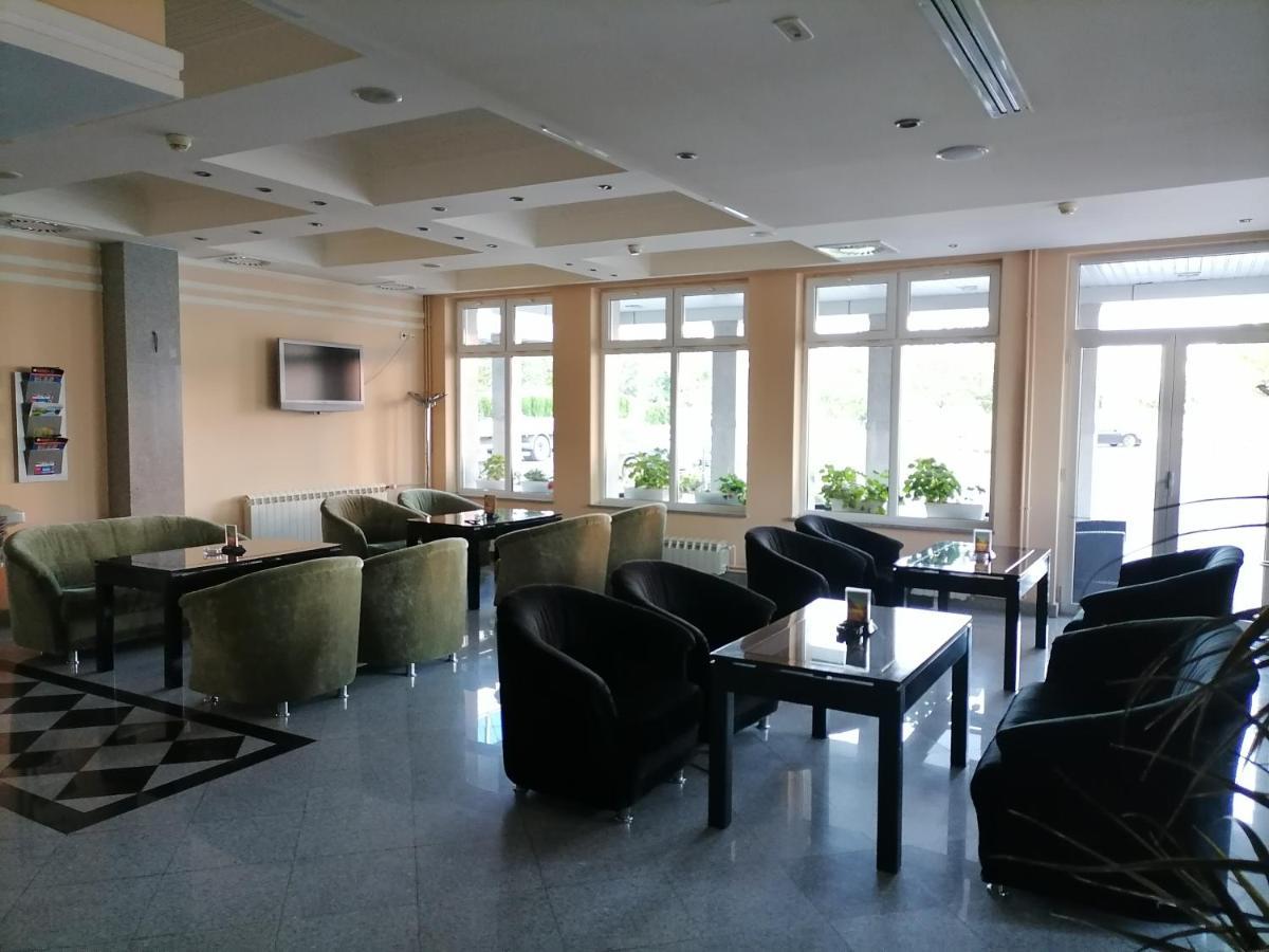 Hotel Elegance Belgrad Dış mekan fotoğraf