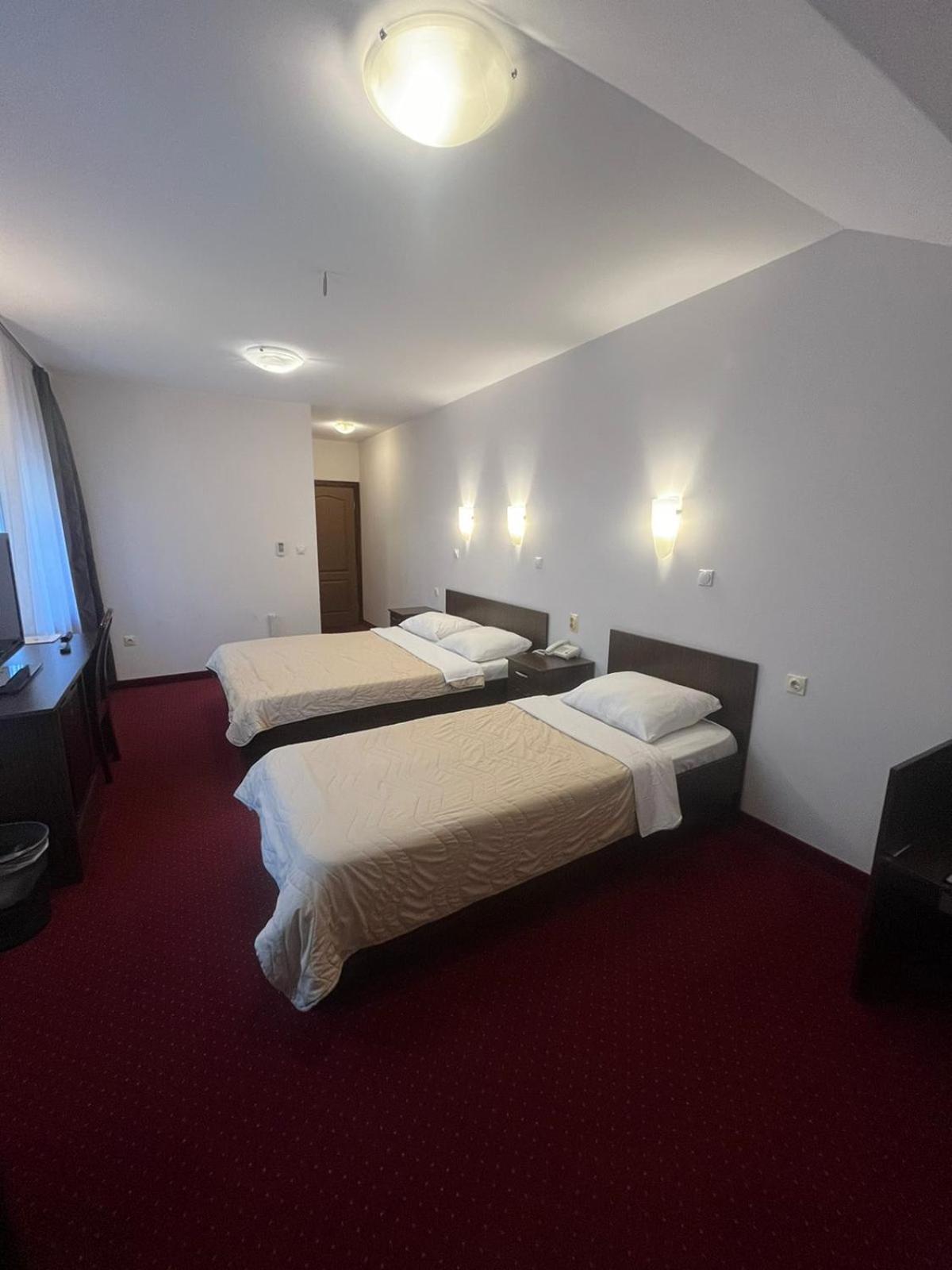 Hotel Elegance Belgrad Dış mekan fotoğraf