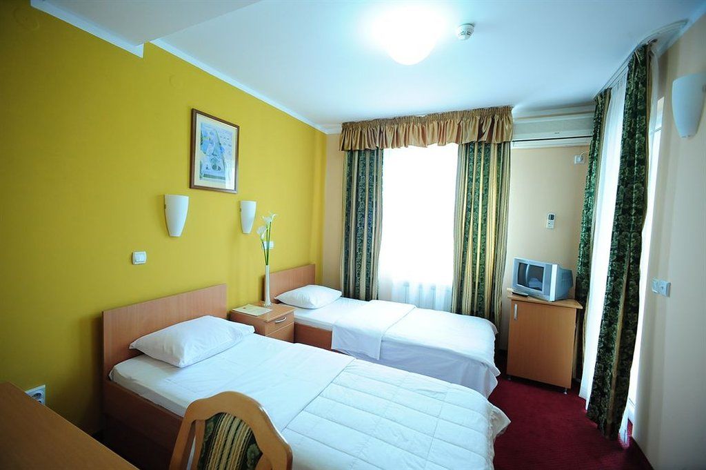 Hotel Elegance Belgrad Dış mekan fotoğraf